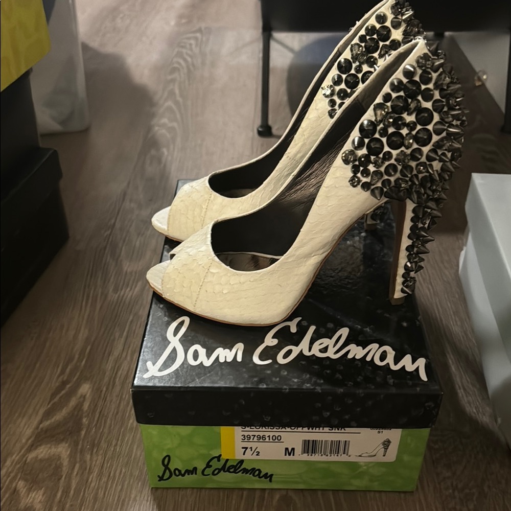 Sam Edelman Women's White Peep-Toe Heels